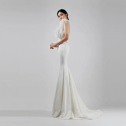 Robe de soirée élégante en plumes blanches avec fermeture éclair dans le dos et style sirène Robe de soirée cocktail H361