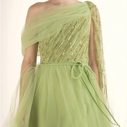 Robe de bal simple vert clair pour femme, robe de soirée scintillante, élégante, asymétrique, épaule dénudée, perles, ligne A, drapée, en organza