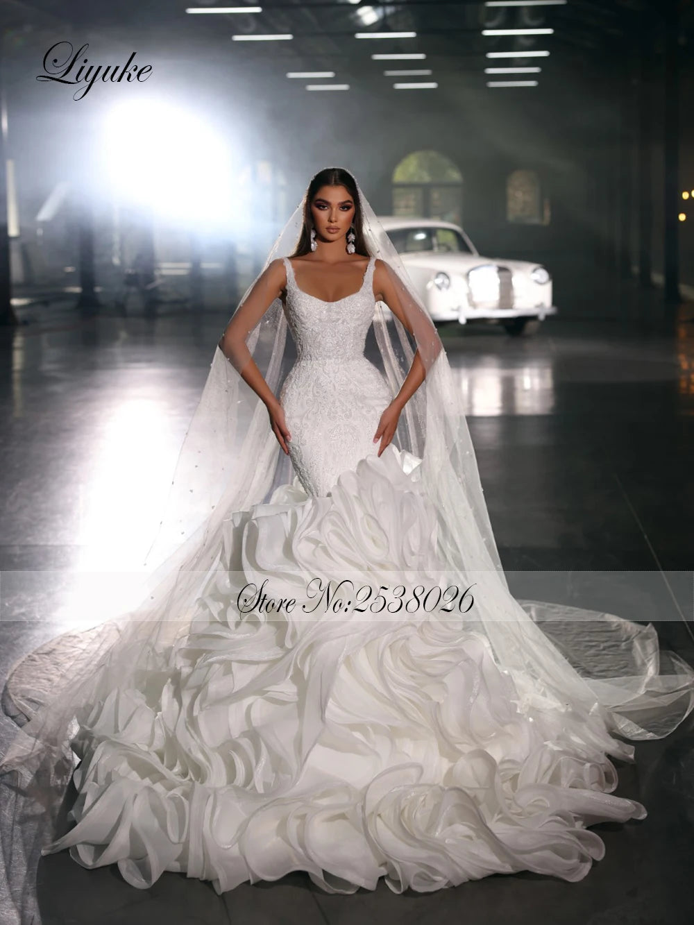 Liyuke - Vestido de novia de sirena con encaje bordado y elegantes cuentas, tirantes finos de lujo, cola de organza escalonada, vestidos de novia tipo trompeta