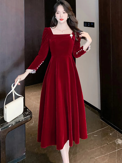 Robe mi-longue sexy en velours rouge pour femme, tenue de soirée chic et luxueuse, tenue de mariage élégante coréenne, collection automne-hiver 2024