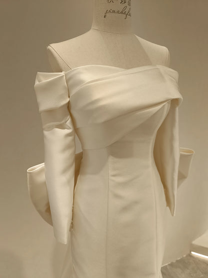 Robe de mariée sirène à manches longues et traîne avec nœud amovible en mikado