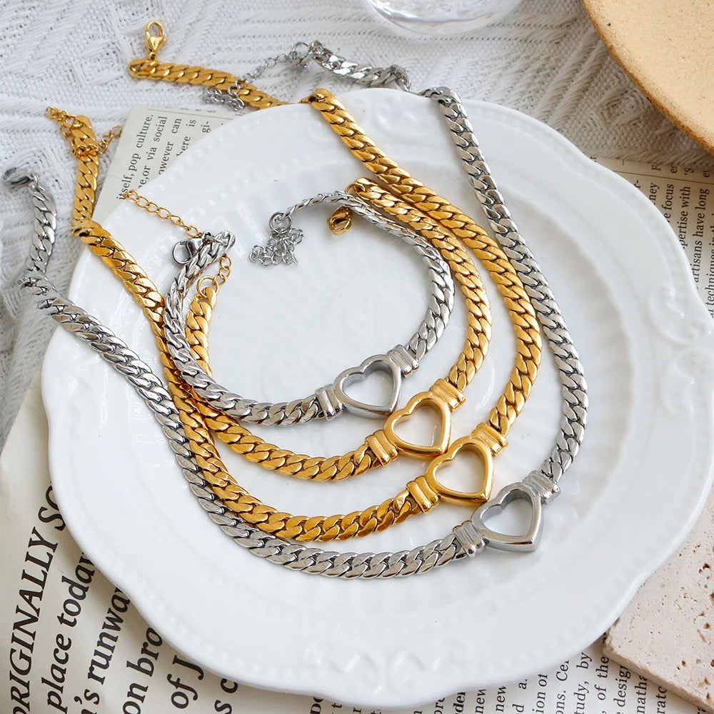 ZMFashion Gold-Plated Waterproof Stainless Steel Jewelry Set Luxury Love Heart Shape Chain Necklace Nail Bracelet Set For Women