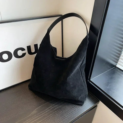 Sac à bandoulière en daim de grande capacité pour femme, sac rétro automne/hiver 2024, vente chaude, couleur unie, simple, décontracté, sac de voyage