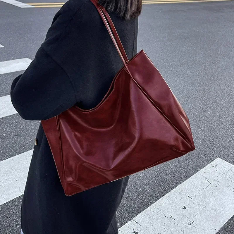 2024 Sacs fourre-tout décontractés en cuir PU de grande capacité pour femmes, mode solide rétro couleur fermeture éclair sac à bandoulière pour femmes, sac à main pour dames