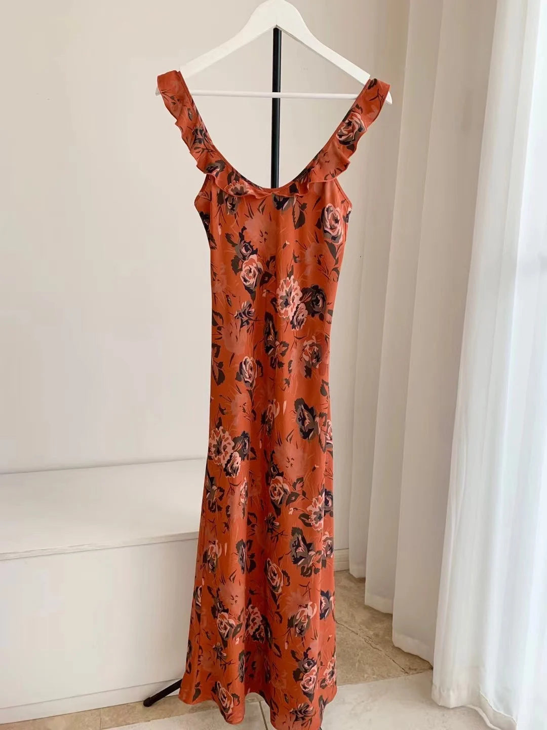 Women Flower Printed Slim Fit 100% Silk Strap Long Dress