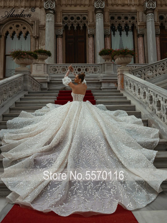 Alonlivn Exquisite Bling Pearls Lace Sweetheart Ball Gown Wedding Dresses Off Shoulder Sleeves Graceful Embroidery Bridal Skirts