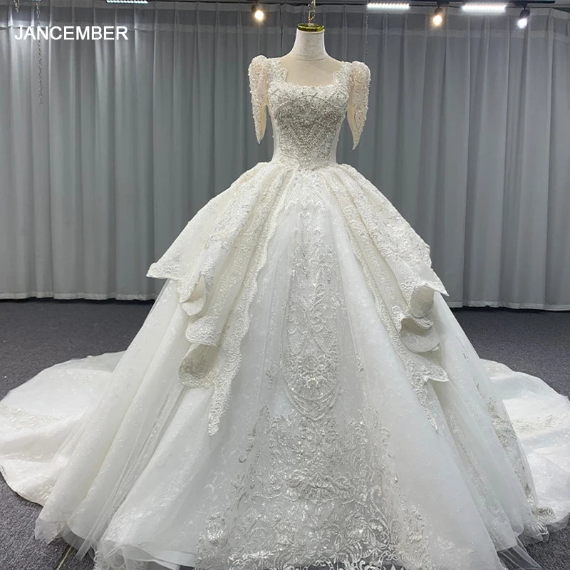 Robe longue de mariage en organza pour femme au design populaire avec broderies et perles, col rond, illusion