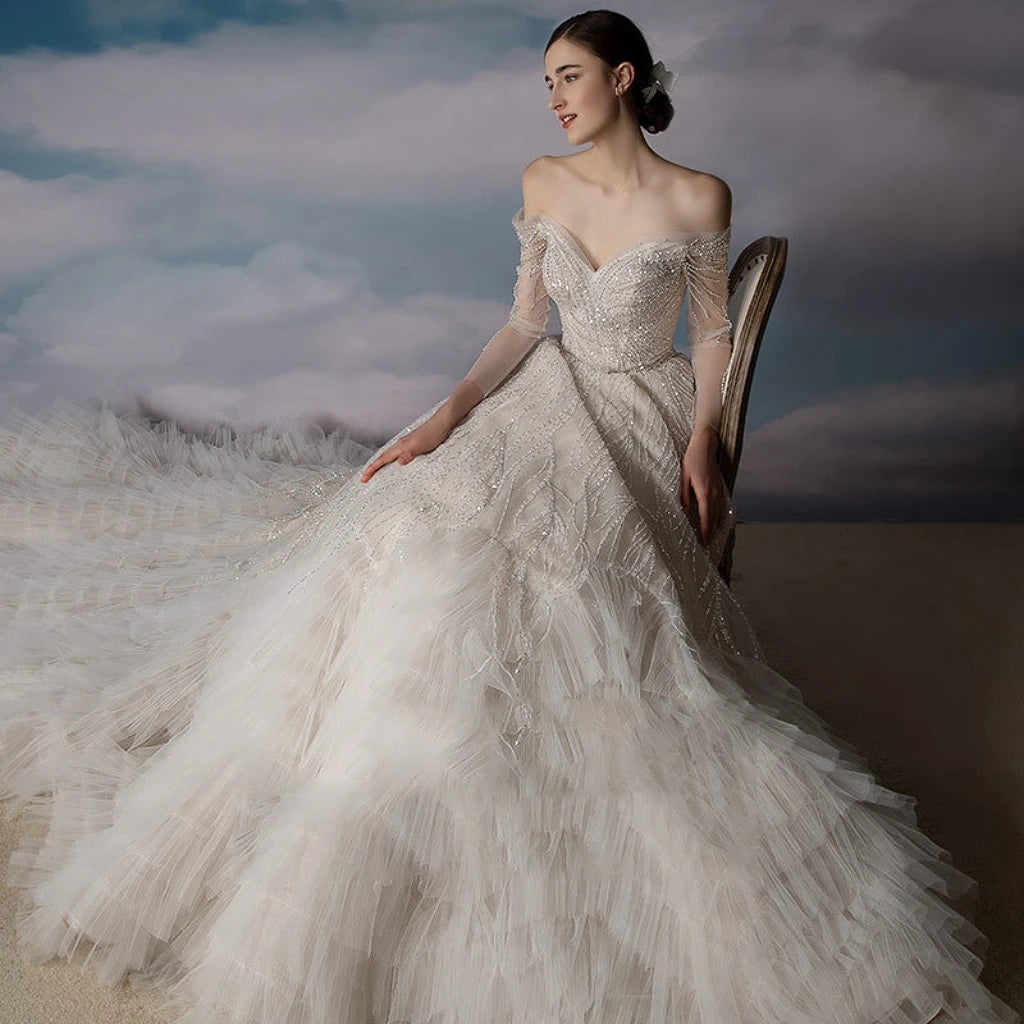 Robe de mariée sexy et brillante à épaules dénudées, avec appliques de perles, manches longues, dos nu, lacets, tulle, robe de mariée traînante pour seniors