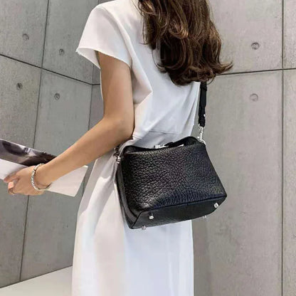 New High End Square Handbag for Women All-match Commuter Spring Summer Popular Crossbody Bag Multi-function Shoulder Pack