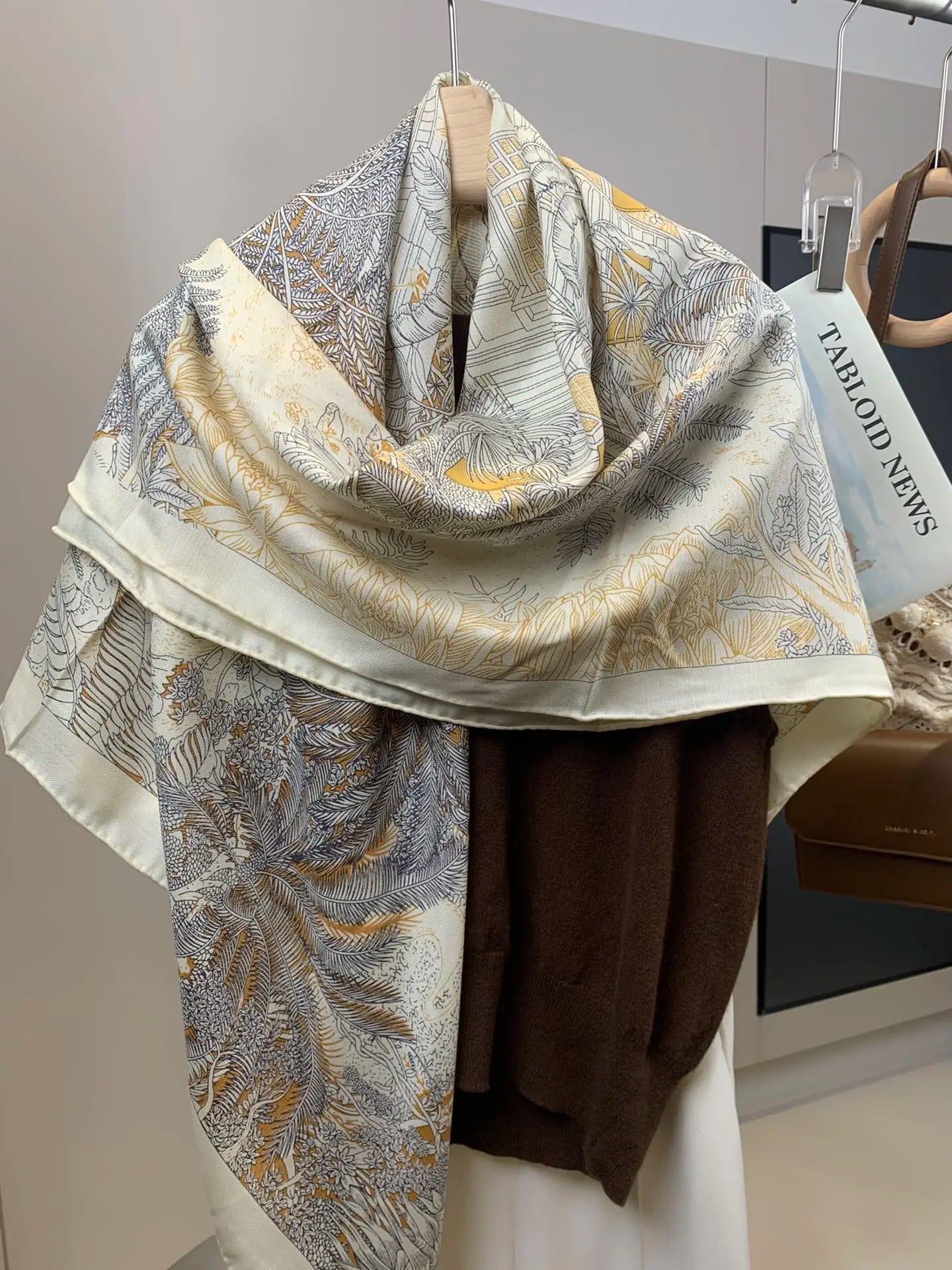 Écharpe de luxe pour femmes, marque de créateurs, grand châle, laine de cachemire, sac pashmina, bandana, hijab, accessoires d'hiver, 140 cm, cape, hijabs