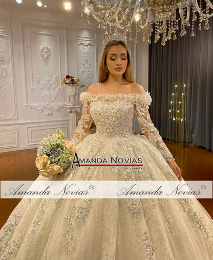 NS4688 Vestido de novia de manga larga con hombros descubiertos Amanda Novias