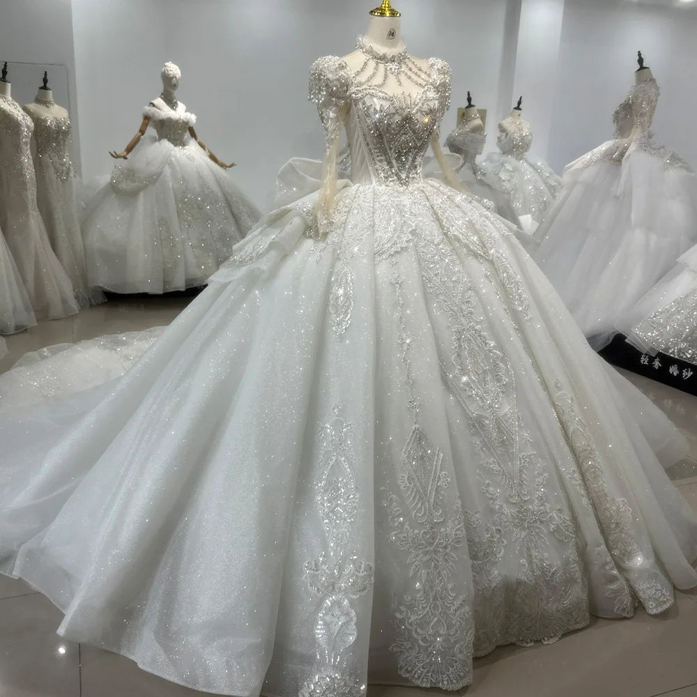 Janvier 2024 Superbes robes de mariée pour femmes à manches longues Princesse Robes sur mesure Robe de bal de mariée XS079