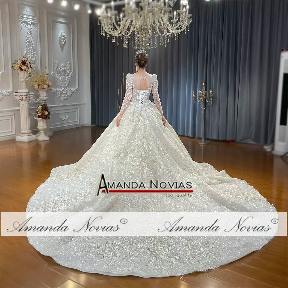 Vestido de novia de encaje de lujo color champán de Amanda Novias NS4762 Pedido personalizado