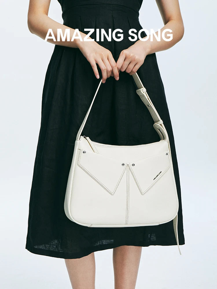 Amazing Song Collar bag L Shoulder Bag