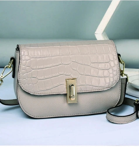 Fashion women new tren Korean version small square bag first layer leather crocodile lock crossbody