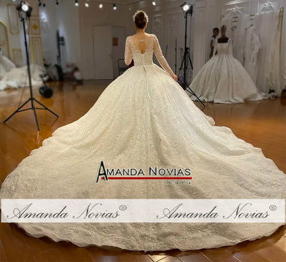 Robe de mariée exquise en perles d'Amanda Novias NS4772