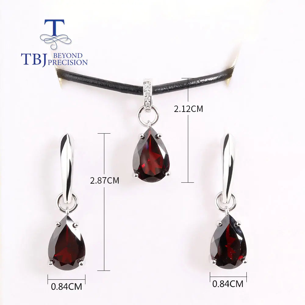 New pear 8*12mm natural gem Mozambique garnet Jewelry Set Earrings and pendant necklace 925 silver fine jewelry for women