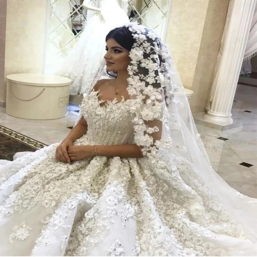 Luxury Princess Ball Gown Wedding Dresses Custom Made Lace Beaded Appliques Bridal Dress V-Neck Sleeveless Woman Clothing