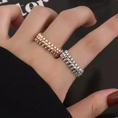 Anillo giratorio con remache de acero de titanio y oro K galvanizado CY para hombre y mujer, regalo de fiesta punk, joyería de lujo que no se decolora