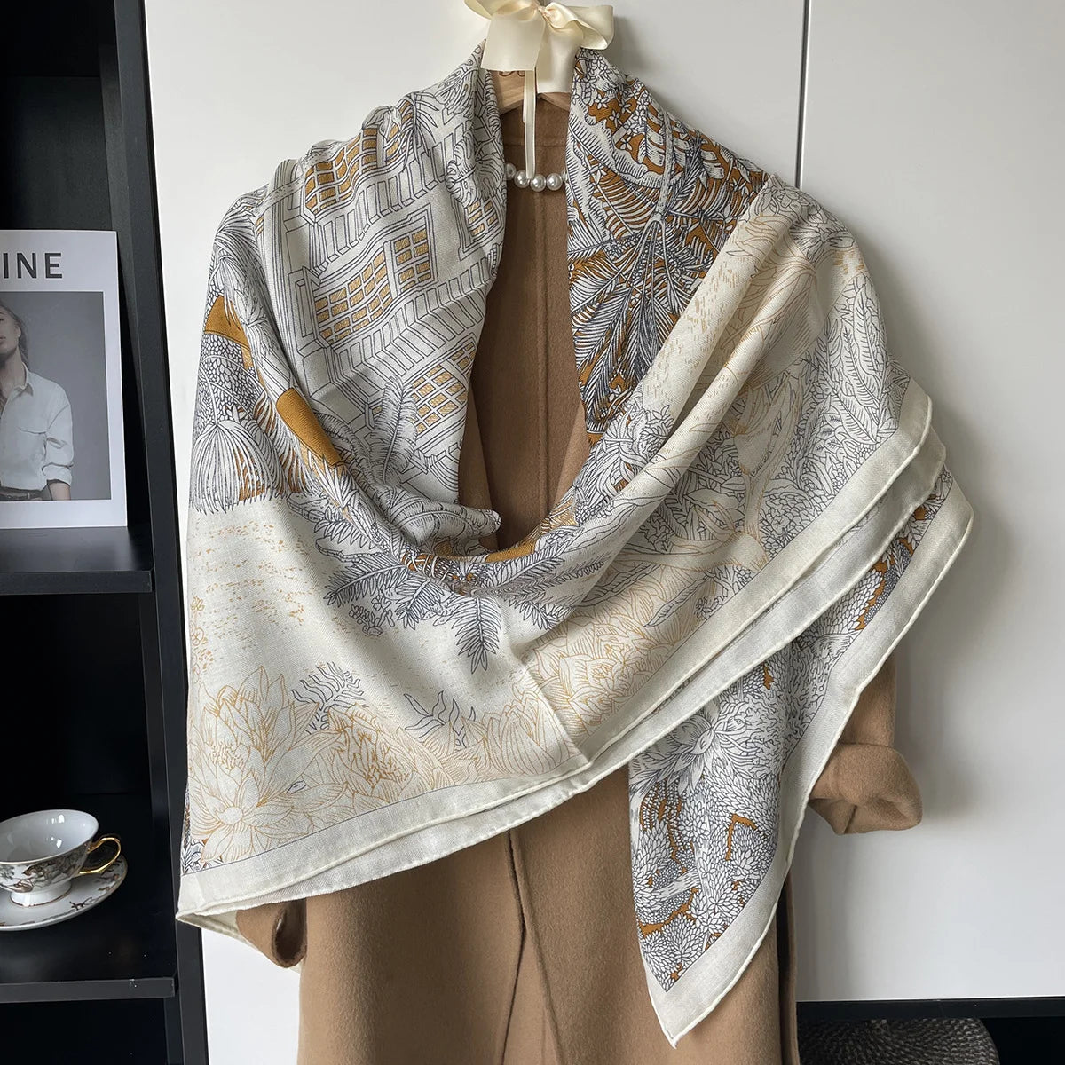 2024 Nouveau carré en soie laine cachemire soie écharpe polyvalent châle femme chaud foulard cadeau