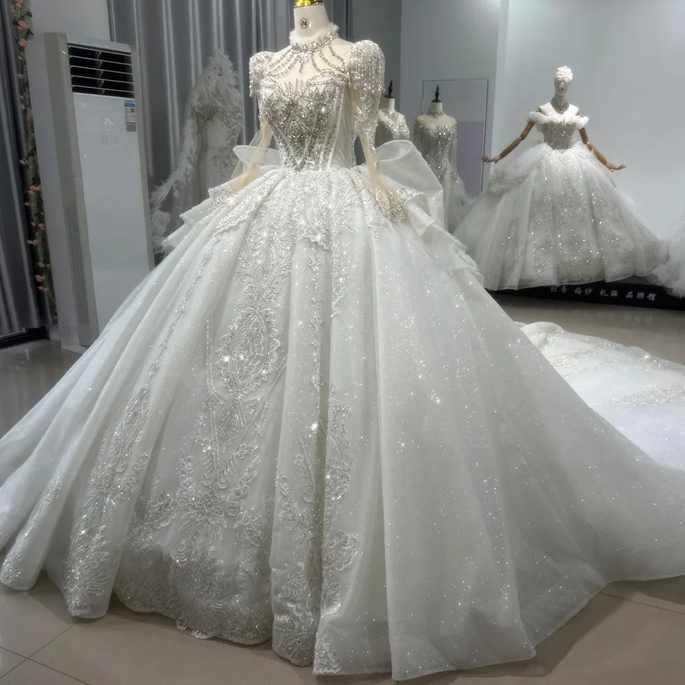 Janvier 2024 Superbes robes de mariée pour femmes à manches longues Princesse Robes sur mesure Robe de bal de mariée XS079