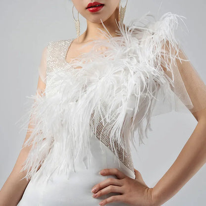 Robe de soirée élégante en plumes blanches avec fermeture éclair dans le dos et style sirène Robe de soirée cocktail H361