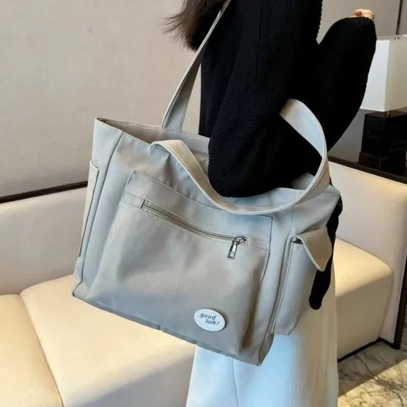 Sac à bandoulière tendance pour femme, sac fourre-tout de grande capacité pour étudiant, nouvelle collection 2024, sac à main en toile pour femme