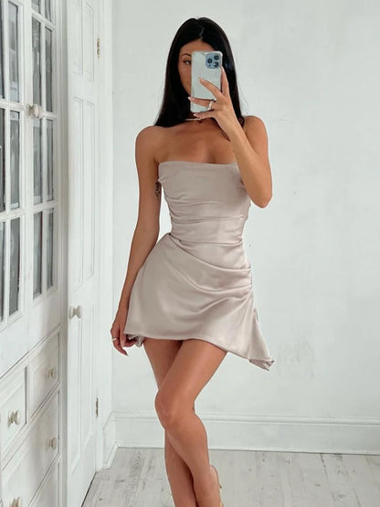 Robe d'invité de mariage d'été pour femmes 2023 Mini robe en satin sans bretelles Sexy Bodycon Robes de fête d'anniversaire Robes féminines