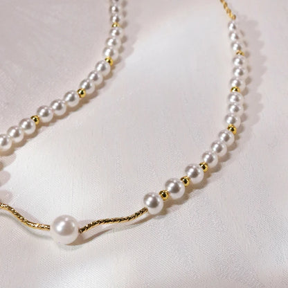 An pearl collarbone chain copper-plated 18-k gold gentle temperament, rich gold, niche style design, gift for your girlfriend