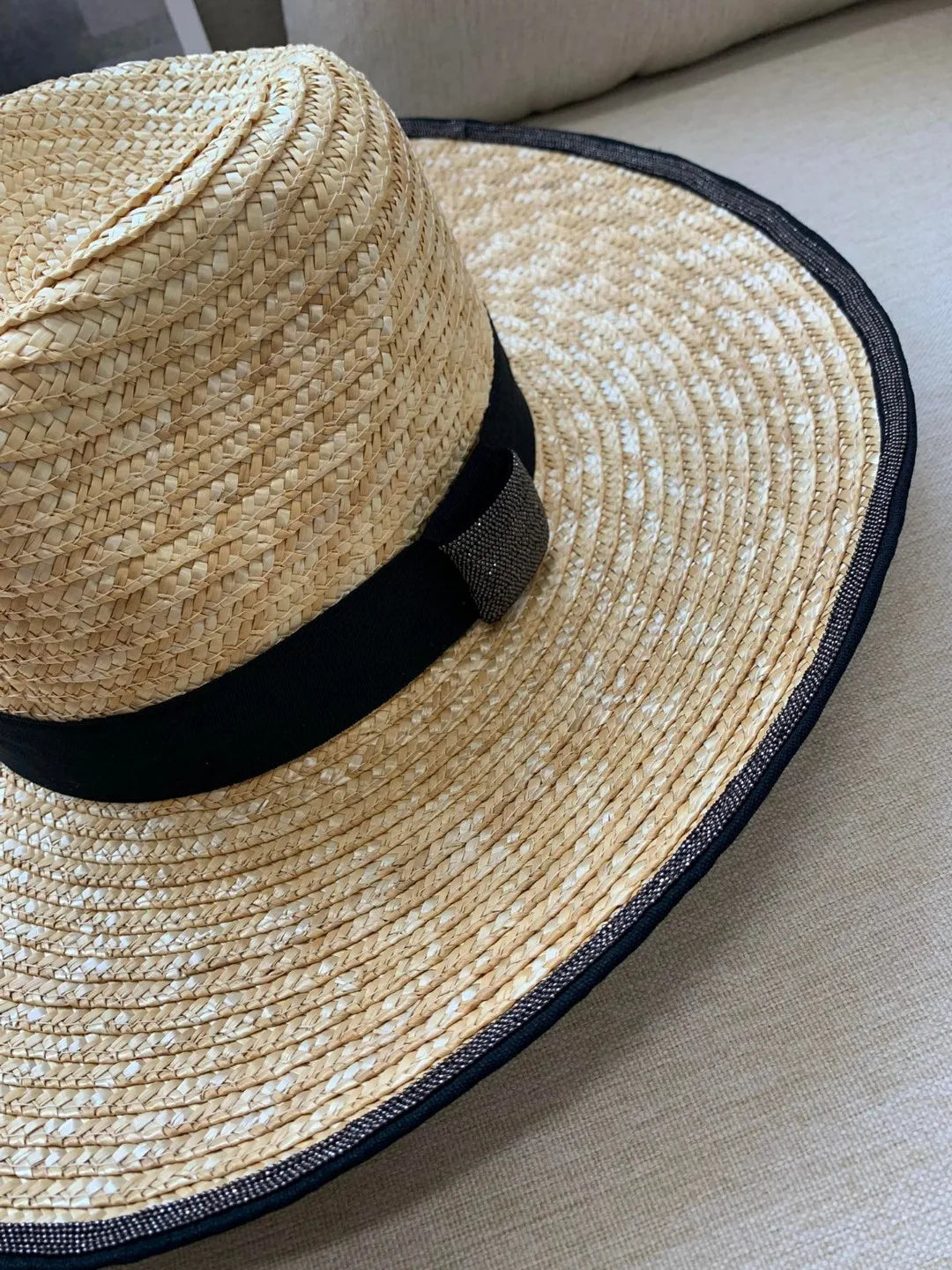 Sombrero de paja para el sol de verano de alta calidad.