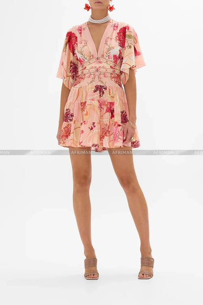 Vestido mini de seda con volantes multicapa y cintura elástica con estampado de flores rosas y manga larga con cuentas de cristal para mujer