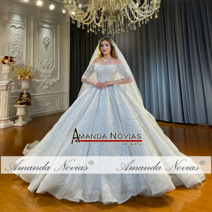 NS4811 Vestido de novia de manga larga con hombros descubiertos Trabajo real