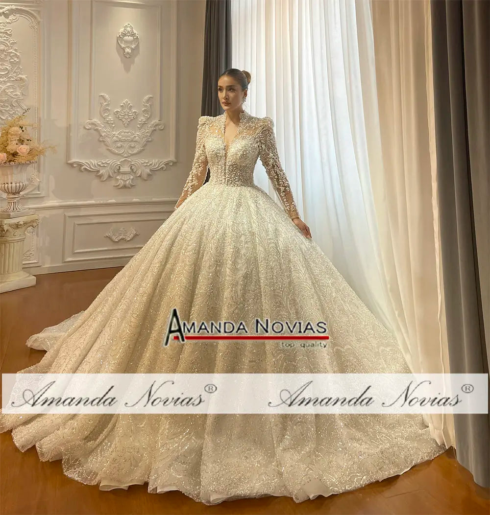 NS4809 Robe de mariée en dentelle avec superposition de perles Photo réelle