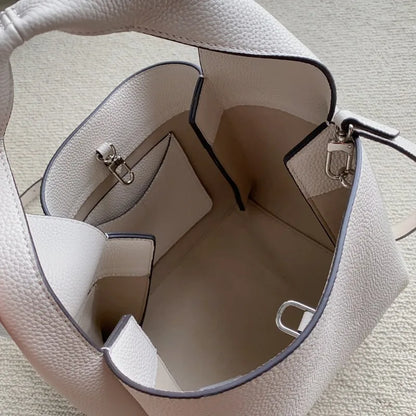 Sac à main polyvalent en cuir de veau avec bandoulière simple et sac seau carré