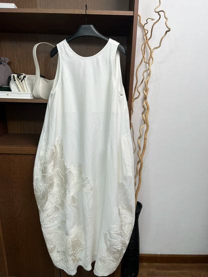 Robe ample sans manches à col en U et broderie blanche de style chinois pour femmes haut de gamme, élégante, sans manches, pull-over, longue robe débardeur