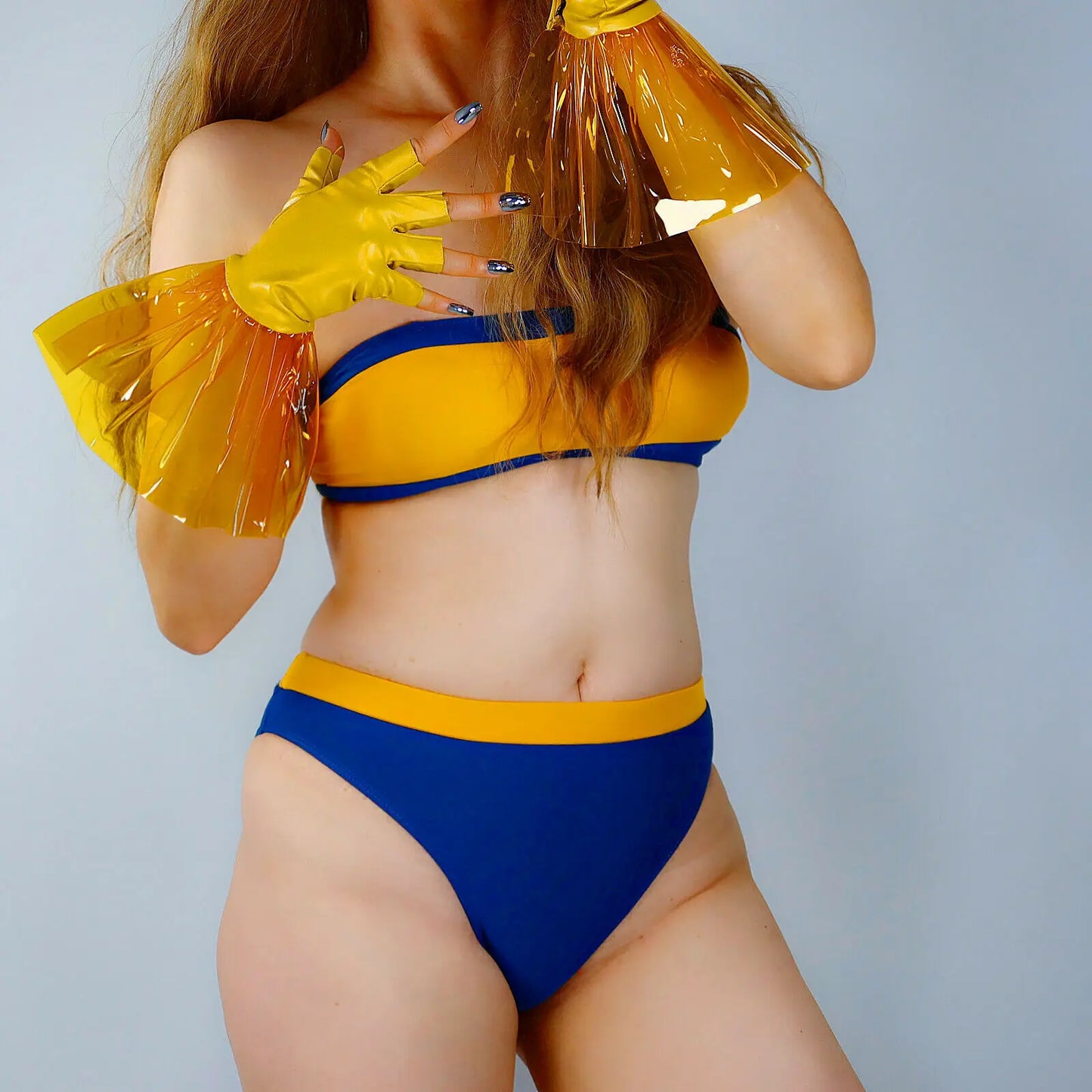 Gants sans doigts en plastique jaune transparent pour femmes DooWay Gants courts à volants en PVC en similicuir à la mode pour soirée Cosplay