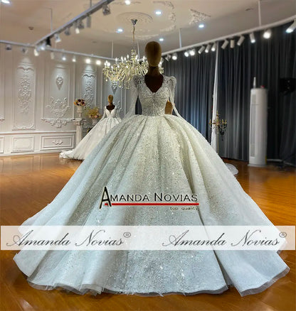 Vestido de novia de lujo con cristales de Amanda Novias NS4729