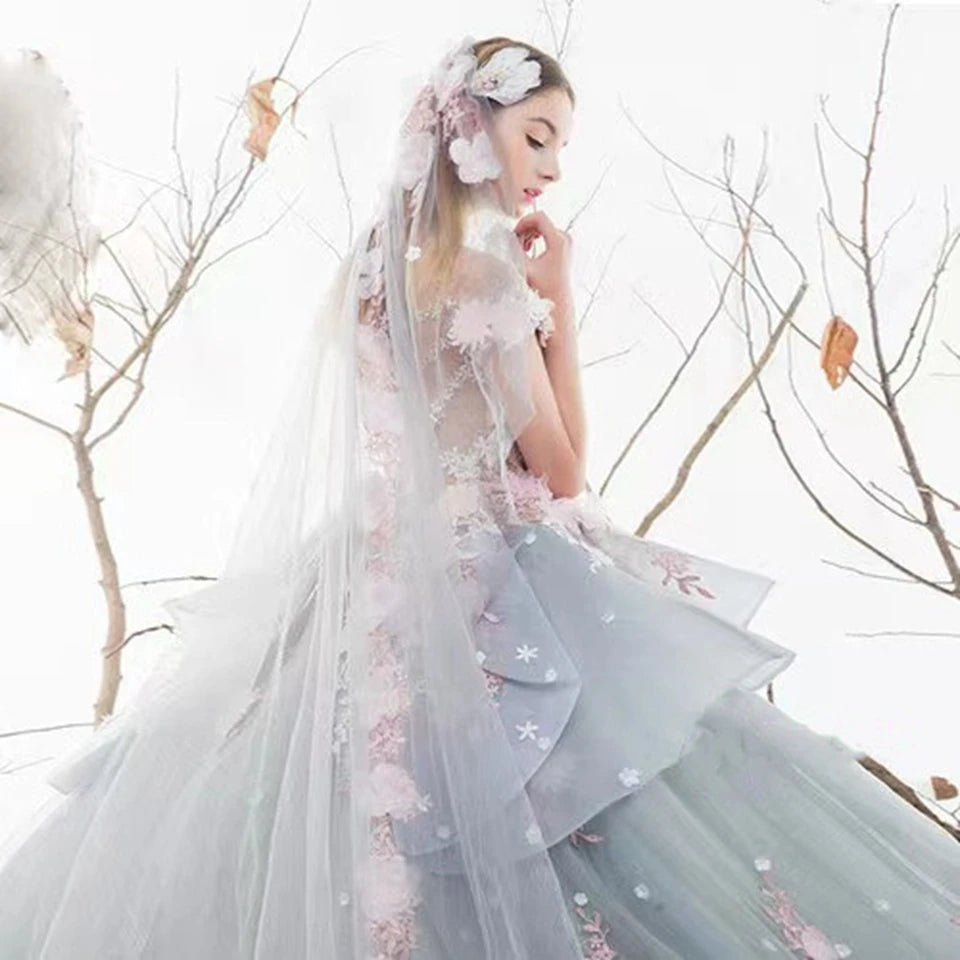 Robes de mariée exquises avec appliques de fleurs 3D 2023 en tulle à volants, robe de bal de princesse, robes de mariée, traine de cour, robe de mariée