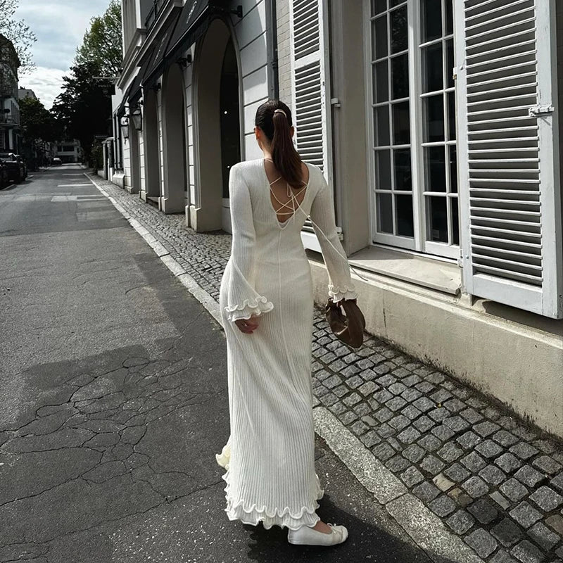 Elegant White Maxi Dress Women Autumn Wimter Flare Sleeve Ruffles Knitted Dresses Vintage High Street Trumpet Party Robes