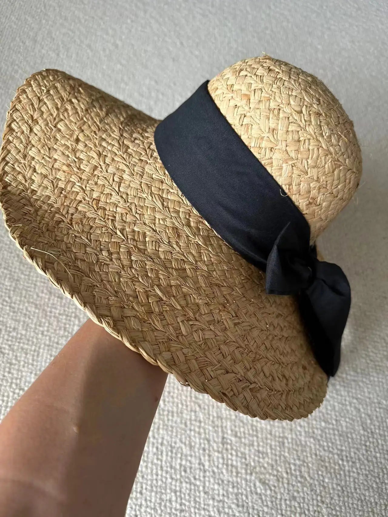 Chapeau de paille naturelle à large bord pour vacances à la plage en été