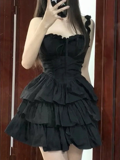 QWEEK Gothique Hrajuku Goth Lolita Kawaii Mignon Noir Volants Robe Douce Fille Y2k Coquette 2024 Mode Gâteau Fête Robes Courtes