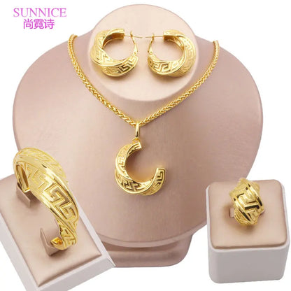 Dubai Women Golden Color Jewelry Sets Necklace Clips Earrings Ring Bracelet Pendant African Bridal Wedding Jewelry Set