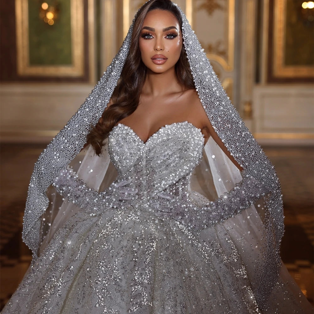 Robe de mariée romantique à col en cœur, paillettes scintillantes, perles, robe de mariée de luxe, robe de bal longue, robe de mariée