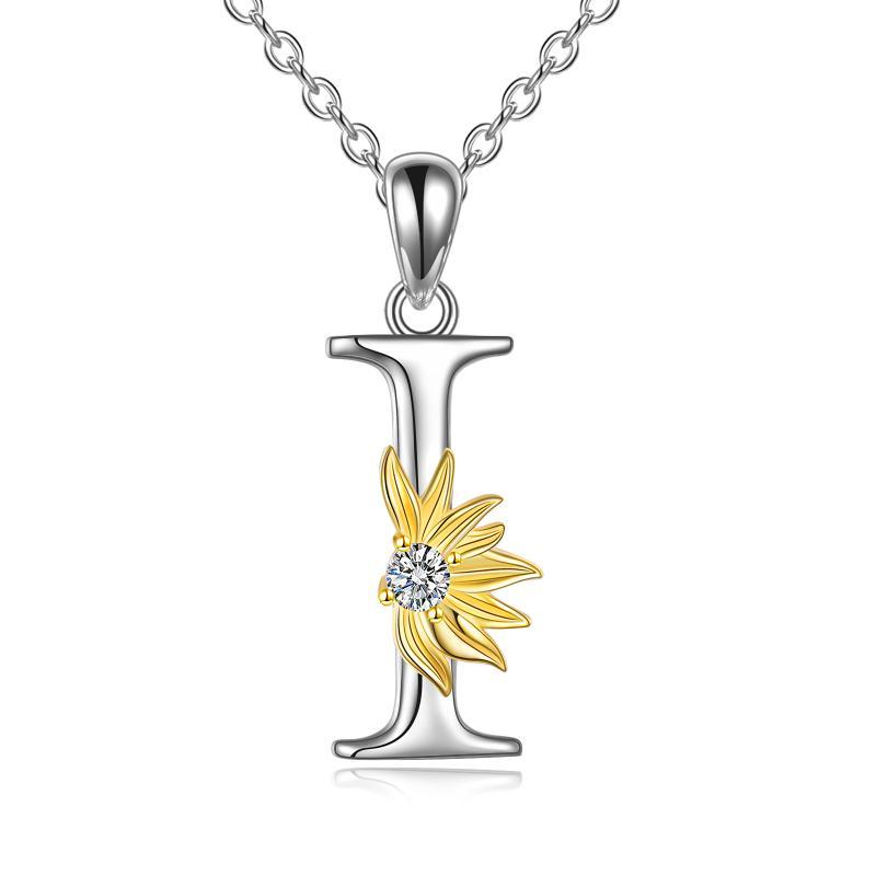 Collar con colgante con nombre y letra A del alfabeto inicial en plata de ley con girasol