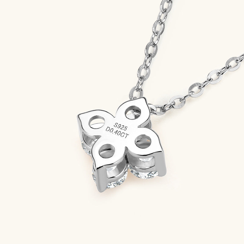 S925 Silver Clover Moissanite Necklace