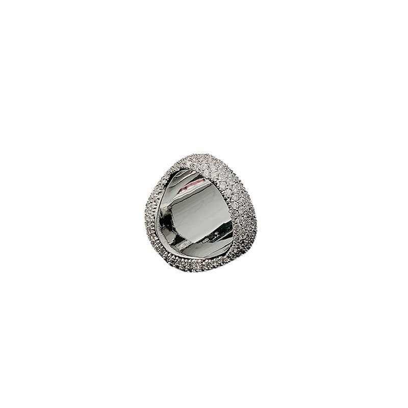 Geometric Minimalist And Fashionable Zircon Ring