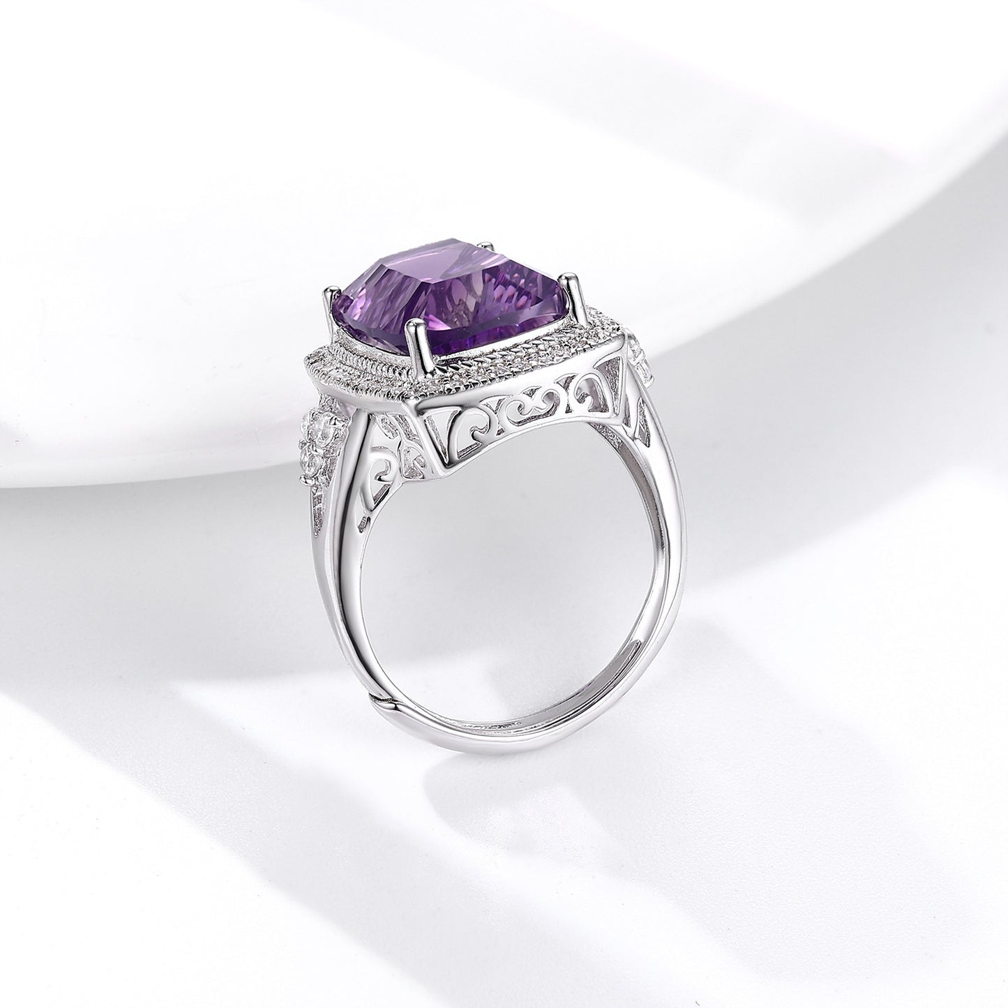 S925 Silver Set Pillow Shaped Millennium Cut Natural Amethyst Ring