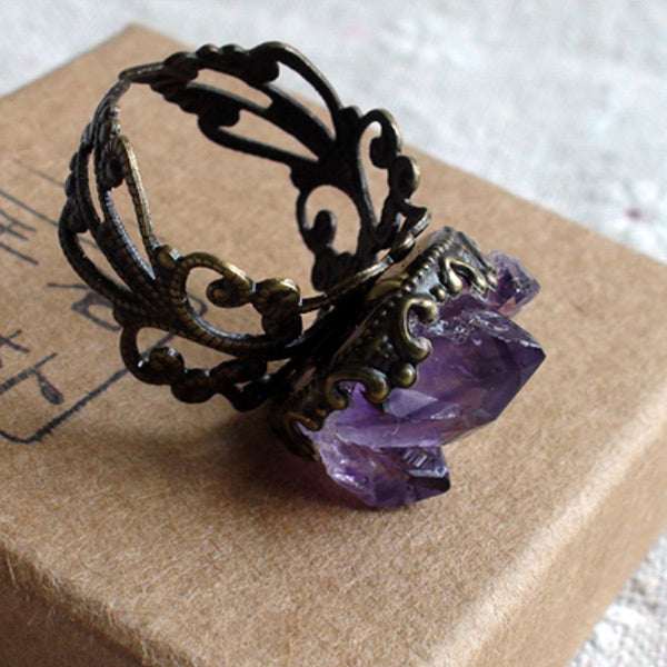 Amethyst Bronze Openwork Air Quality Simple Mouth Ring