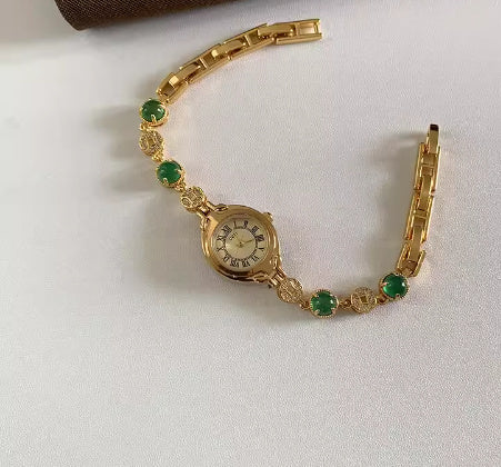 Montre à quartz à design spécial Emerald