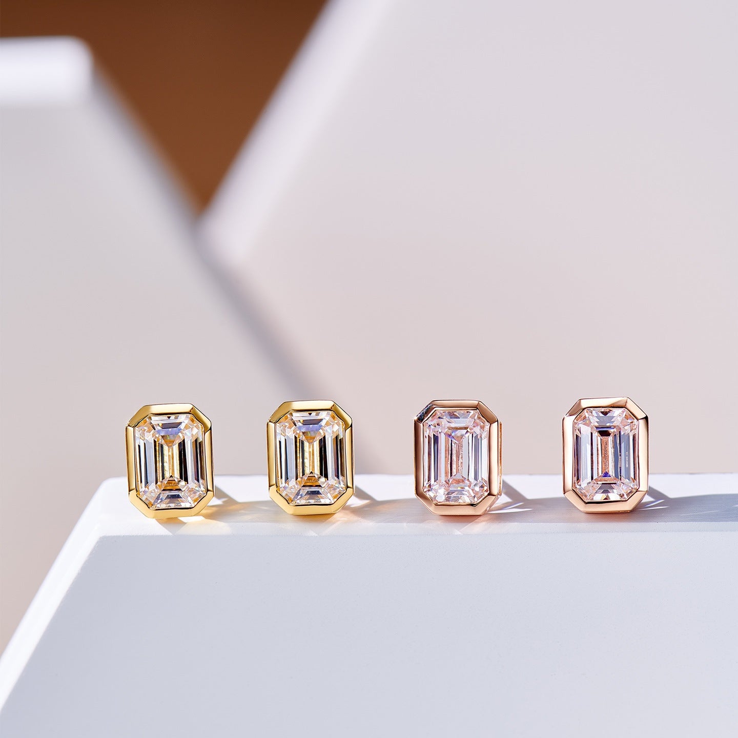 Simple Retro Daily Matching 1 Karat Rectangular Pagoda Rose Gold Color Retaining Ear Studs